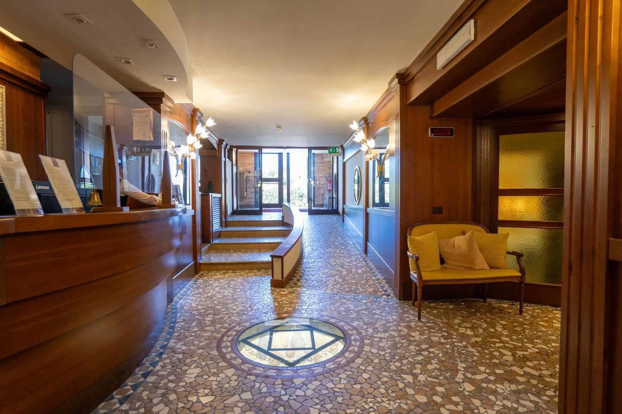 Art Hotel Santa Lucia Termoli Kültér fotó